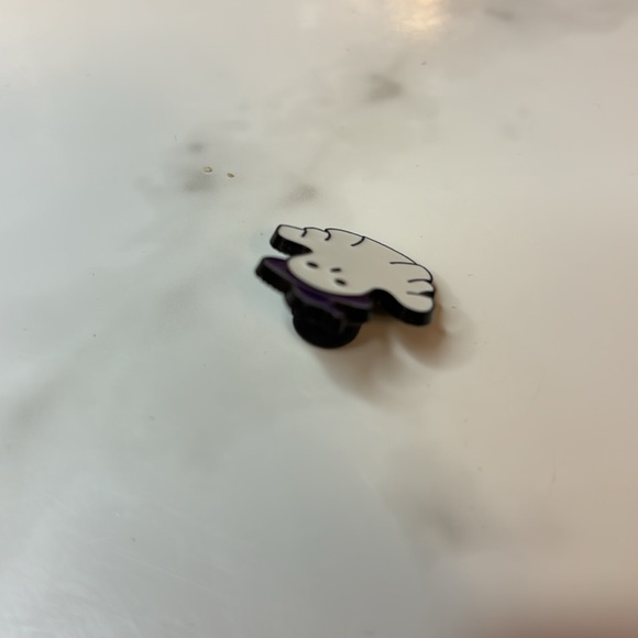 Cute & Spooky Ghost in a Witch Hat Metal and Enamel Pin - Picture 2 of 3